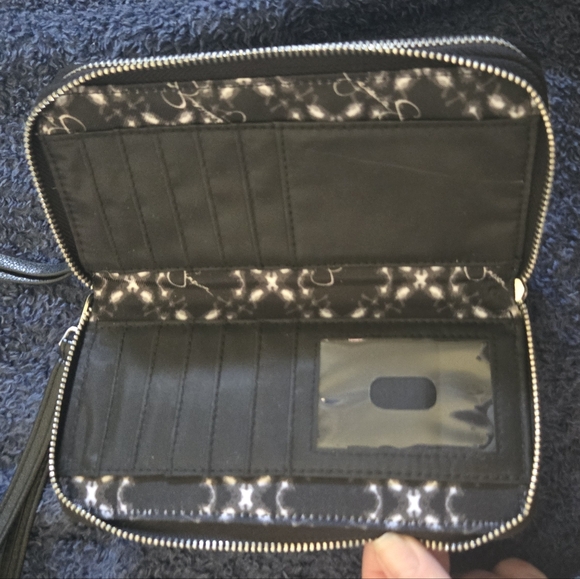 Wallet - Picture 4 of 5